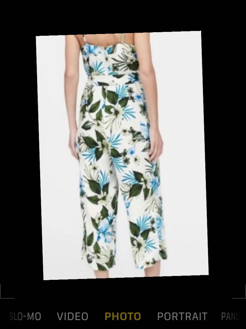 # 114 Banana Republic White Floral Print Wide-Leg Jumpsuit, size 6